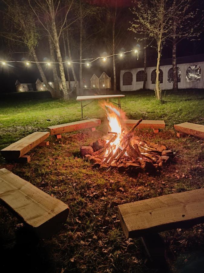 הוילה Grabce-Towarzystwo Zagajnik Country Camp Obok Suntago מראה חיצוני תמונה